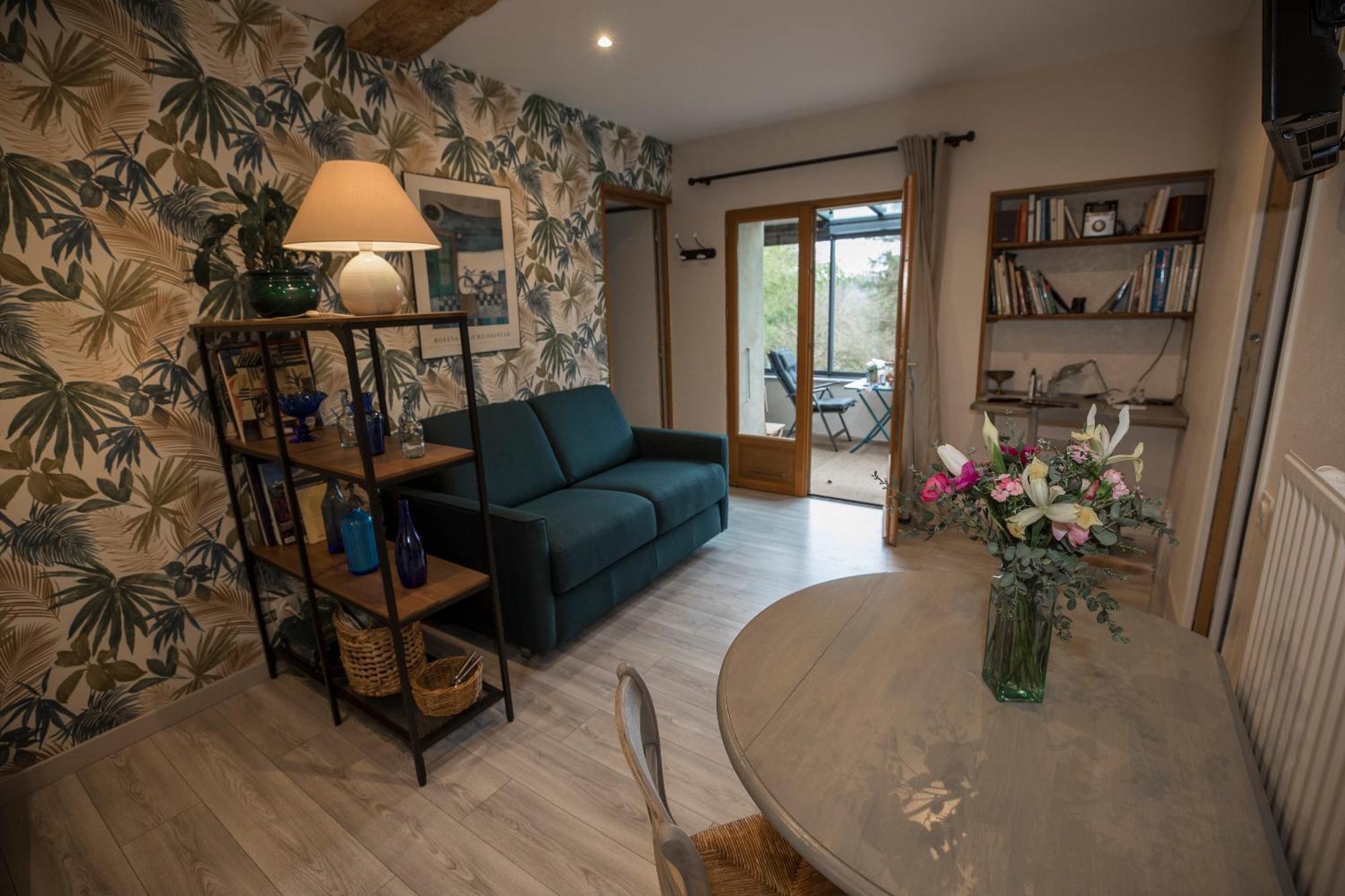 Agreable Logement Independant Avec Veranda Vienne  Zewnętrze zdjęcie